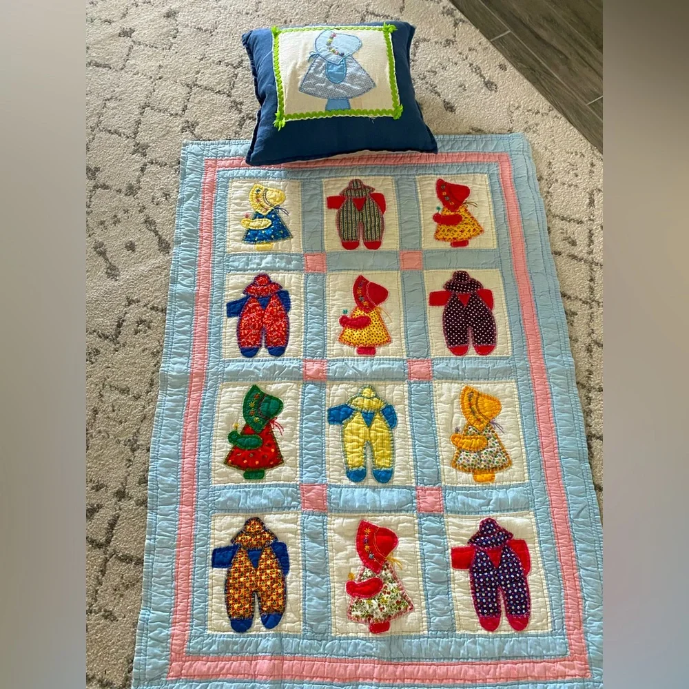 Handmade 49”/34” Crib Sunbonnet Quilt & Throw Pillow